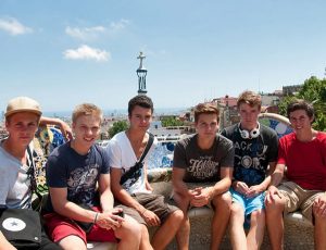 Jugendreisen Spanien - Ausflug nach Barcelona im Park Güell