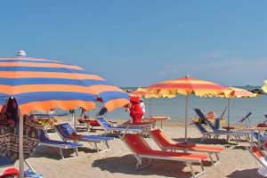 Partyurlaub Rimini Strandbild am Meer