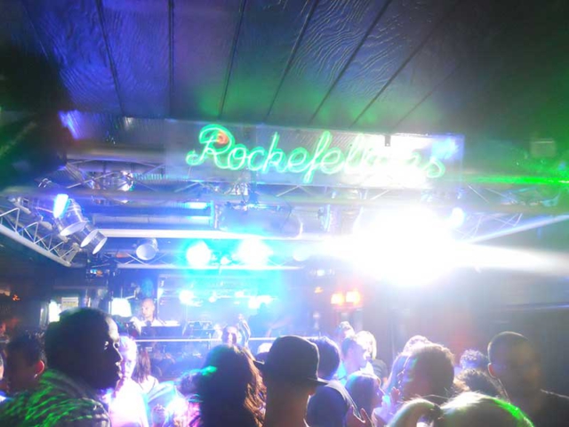 Party in Lloret de Mar hier Bar Rockfellers