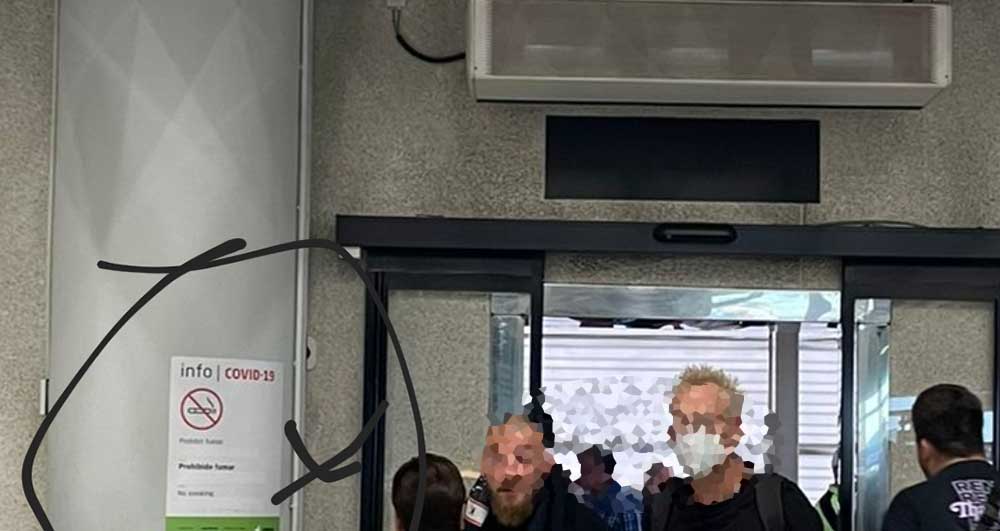 Rauchen Flughafen Palma nach Sicherheitskontrolle Check-In am Gate C - hier Raucherterasse 2022