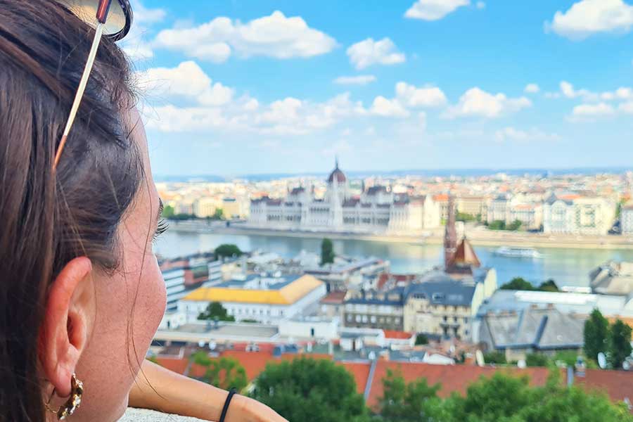 Aussichtspunkt Fischerbastei Budapest - Sehenswürdigkeiten Tipps Tagesausflug